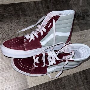 Vans High Top Sneakers in Burgundy and Light Gray